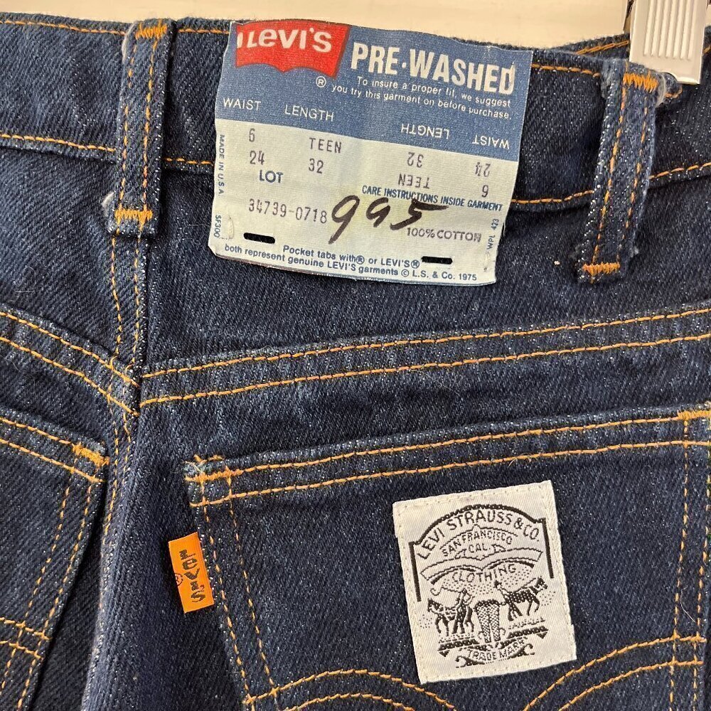 Vintage Orange Tag Levi's Pre-Wash Dark Wash Straight Leg Size 6/24 Length 32